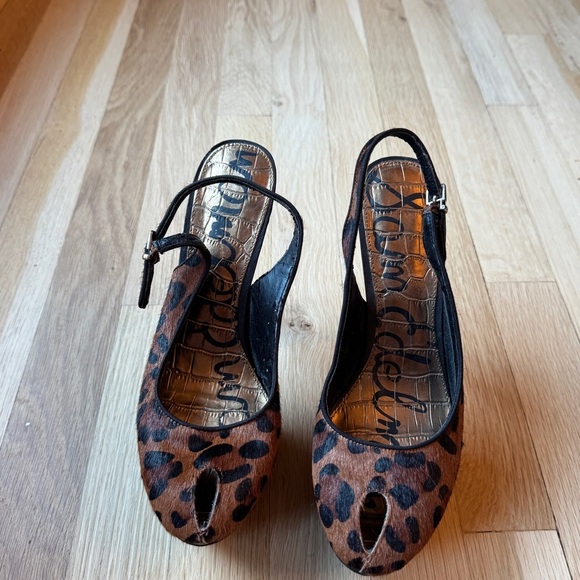 Sam Edelman Leopard Print Peep Toe Heels - Picture 4 of 4